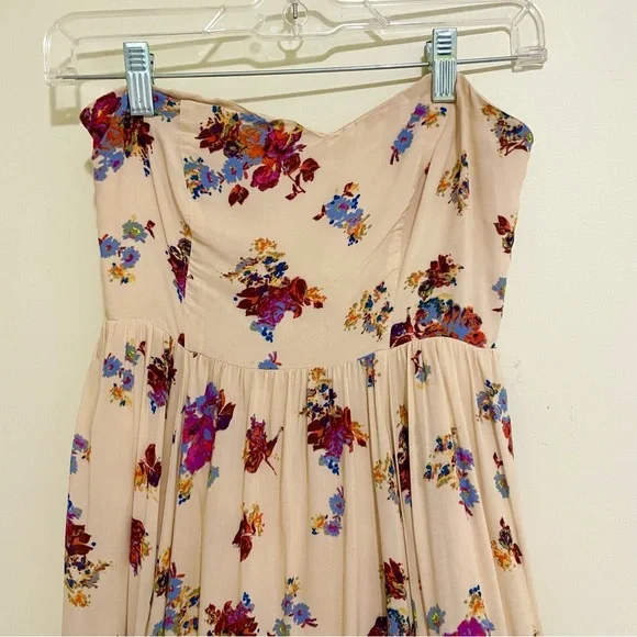 Free People Bella Babe Printed Midi Dress Cream Floral Sleeveless Sz 2 - Picture 3 of 12